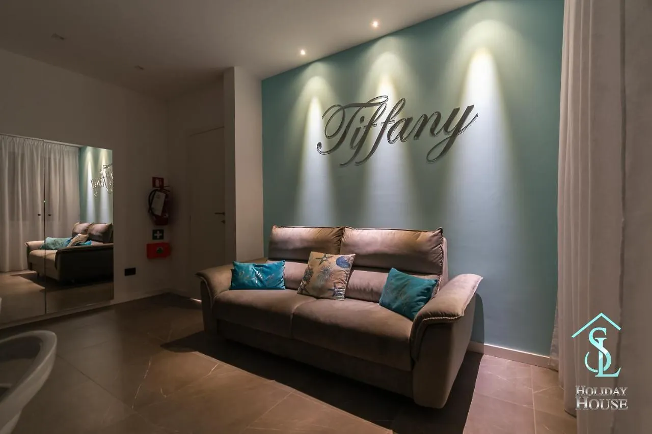 Apartment Tiffany - Sl Holiday House Desenzano del Garda Italy
