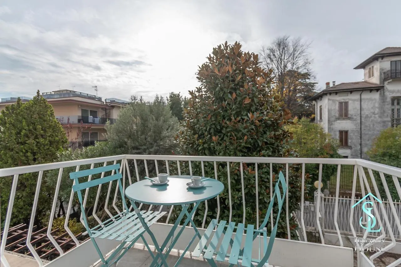 Apartment Tiffany - Sl Holiday House Desenzano del Garda
